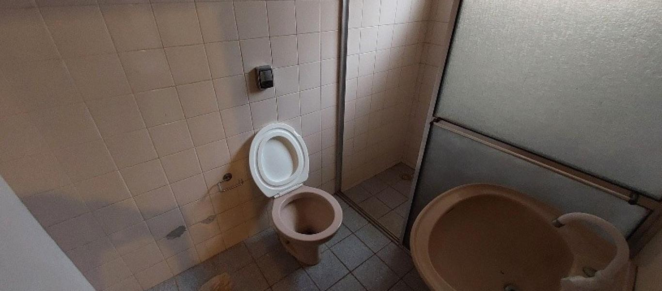 CASA NA Vila Tênis Clube em Assis