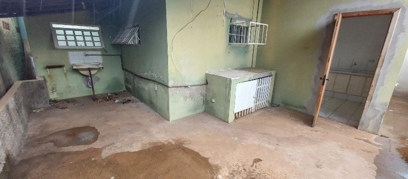 CASA NO Parque das Acácias em Assis