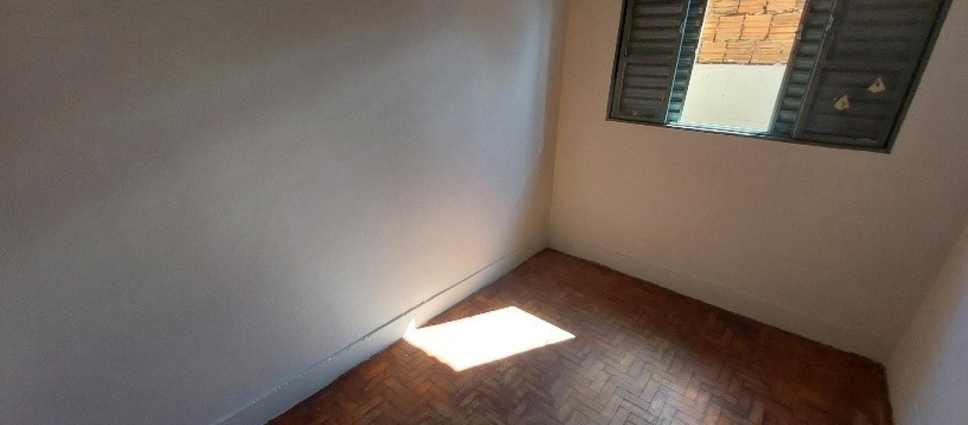 CASA NA VILA SANTA CECILIA em Assis