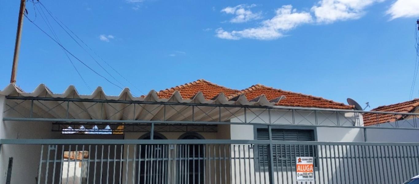 CASA NA VILA SANTA CECILIA em Assis