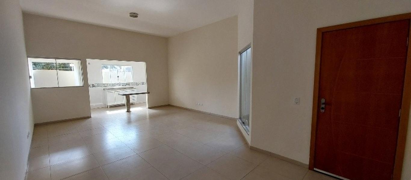 CASA NA Vila Brasileira em Assis