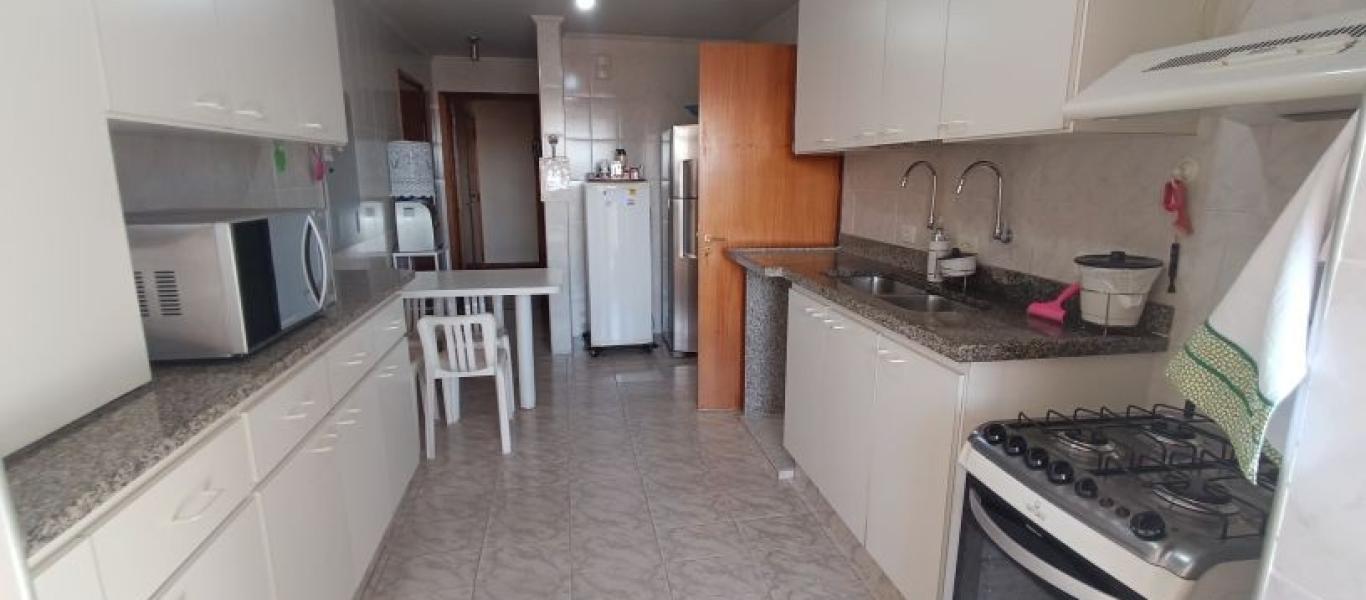 APARTAMENTO NA Centro em Assis