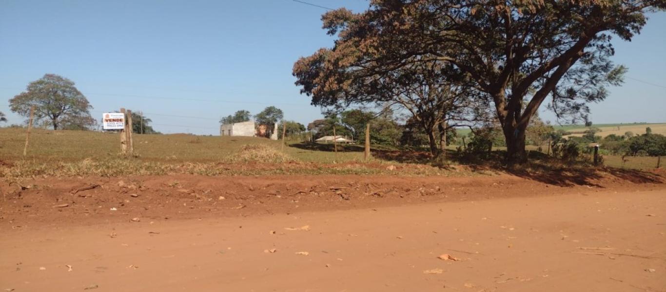 CHÁCARA NA Agua do Freire em Assis