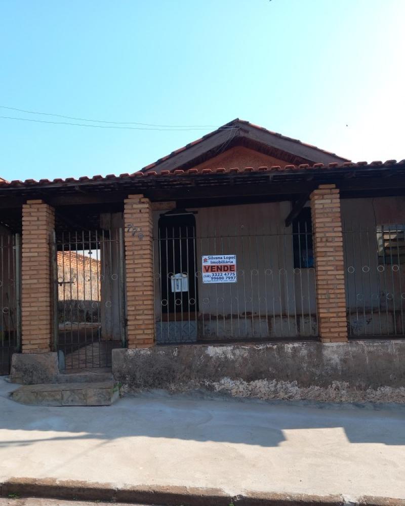 CASA NA VILA ADILETA em Assis