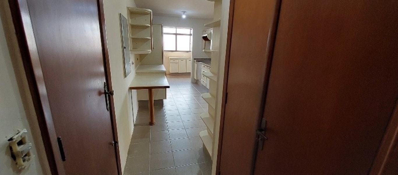 APARTAMENTO NA Centro em Assis