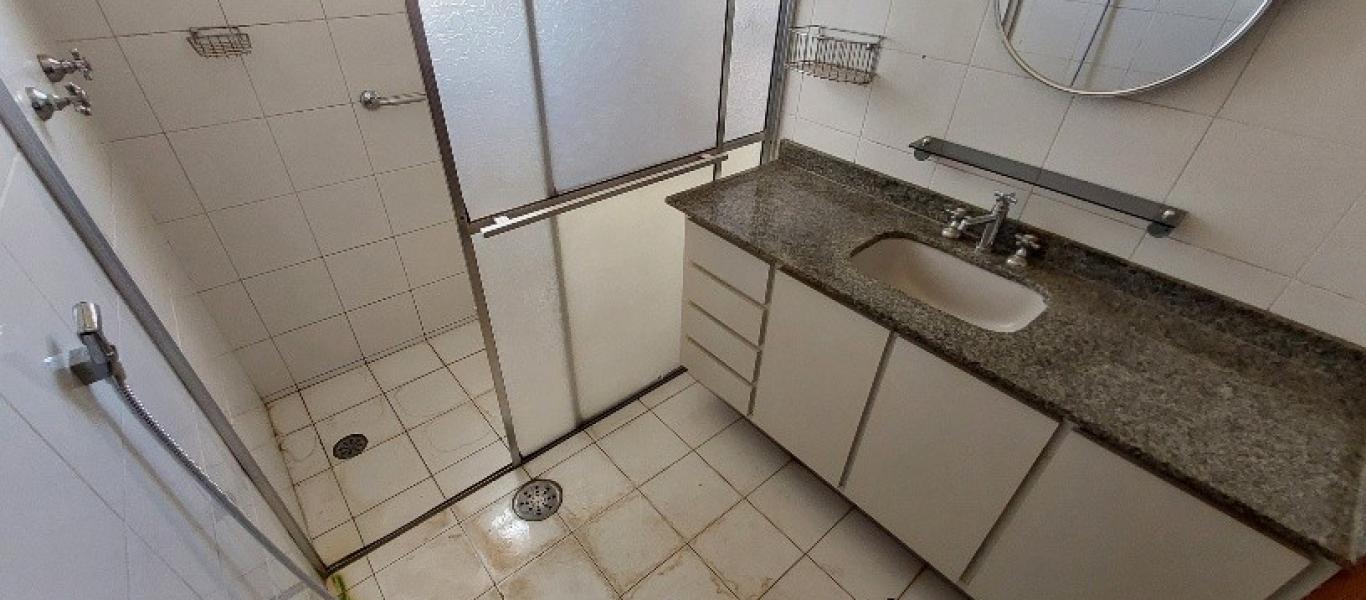 APARTAMENTO NA Centro em Assis