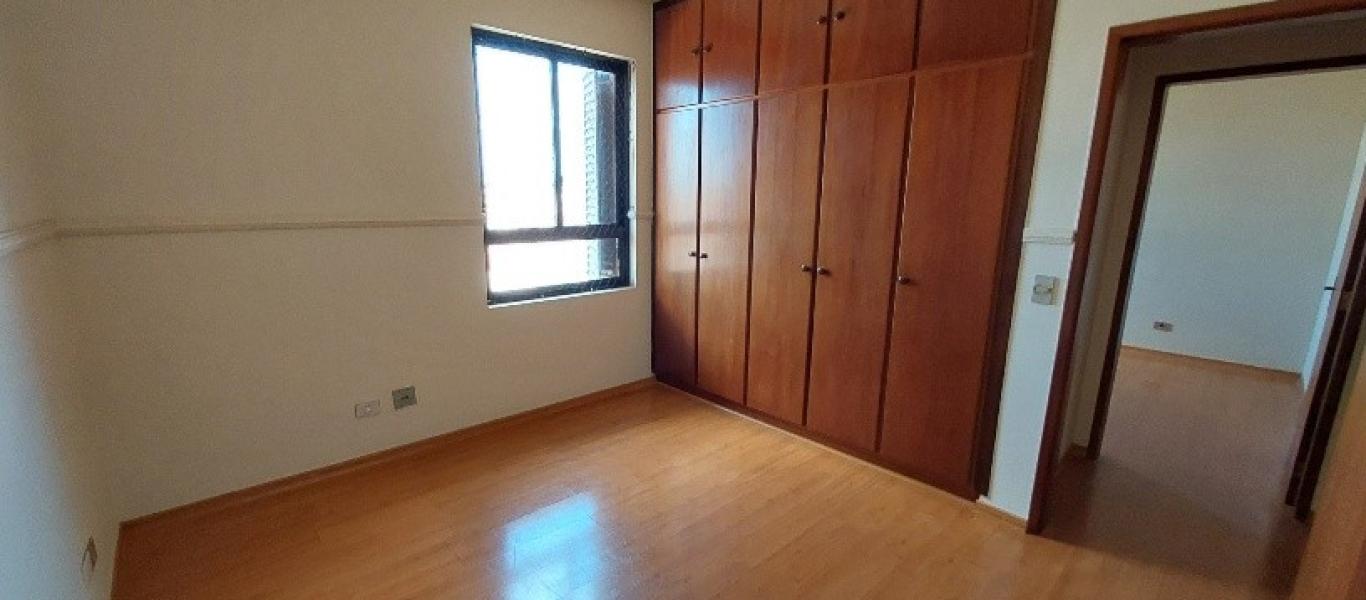 APARTAMENTO NA Centro em Assis