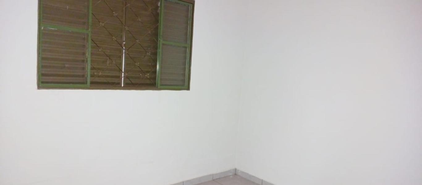 CASA NA Vila Carvalho em Assis