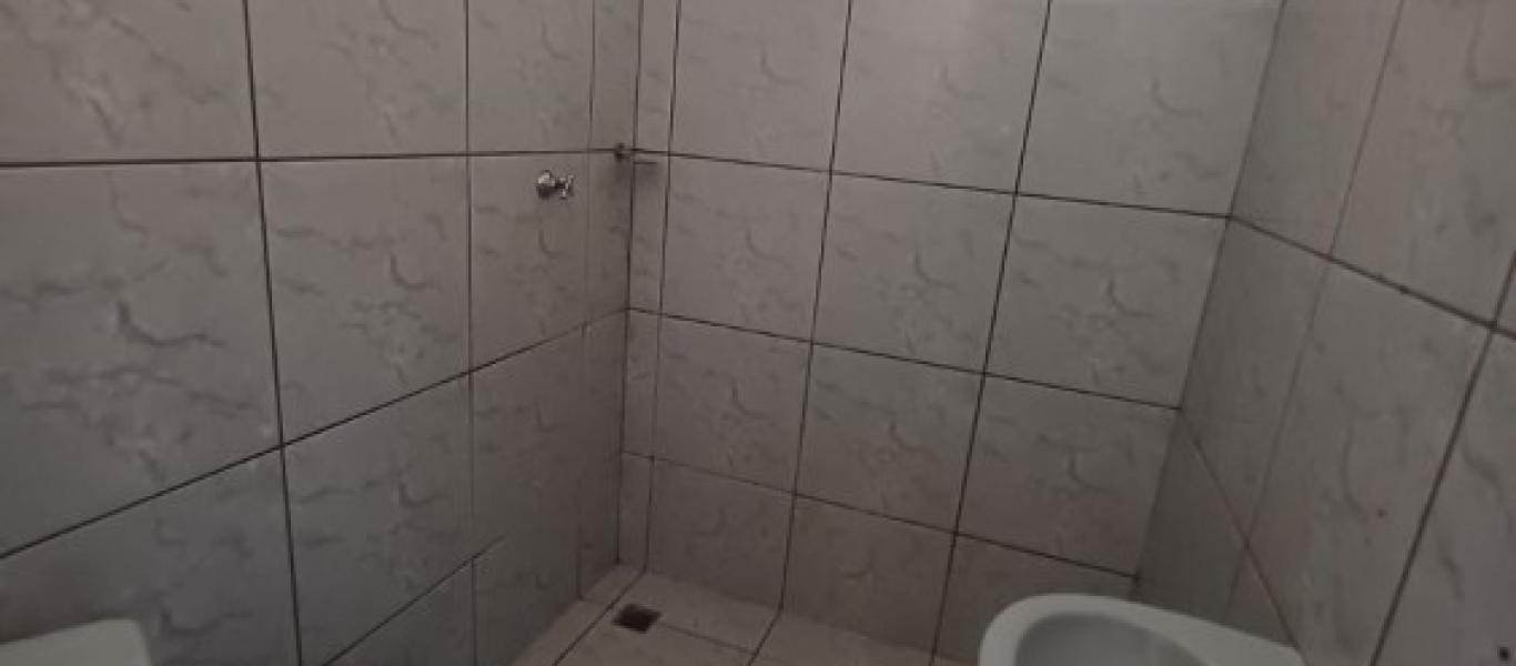 CASA NA Vila Carvalho em Assis