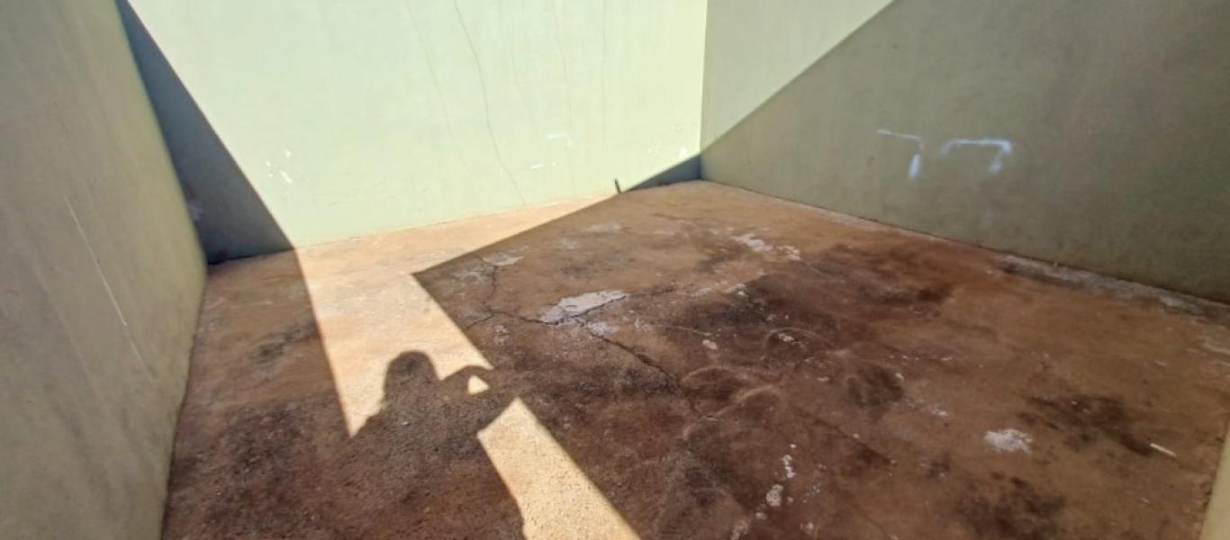 CASA NA Vila Carvalho em Assis