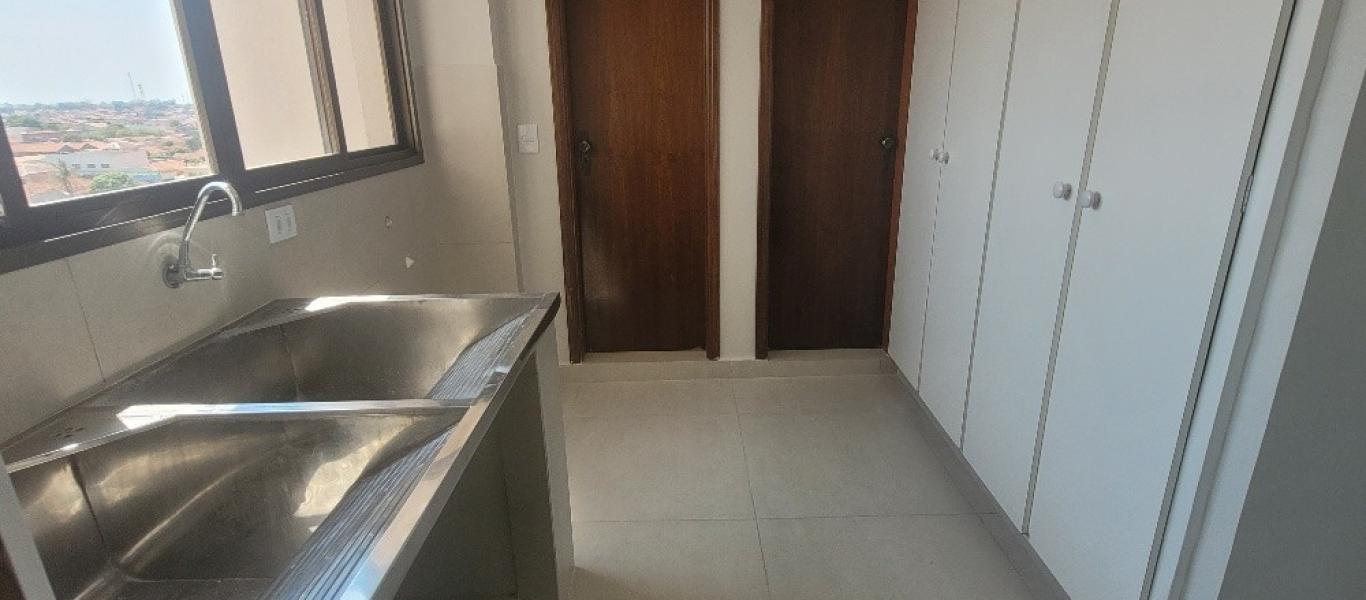 APARTAMENTO NA Vila Central em Assis