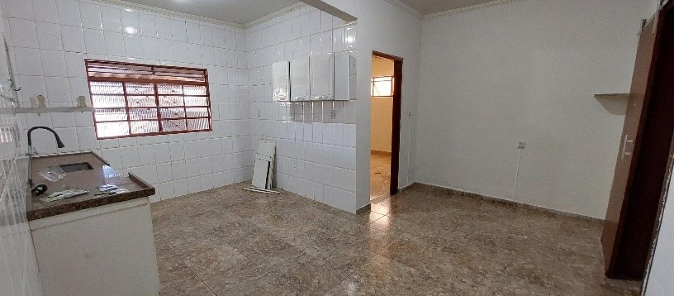 CASA NA VILA TÊNIS CLUBE em Assis