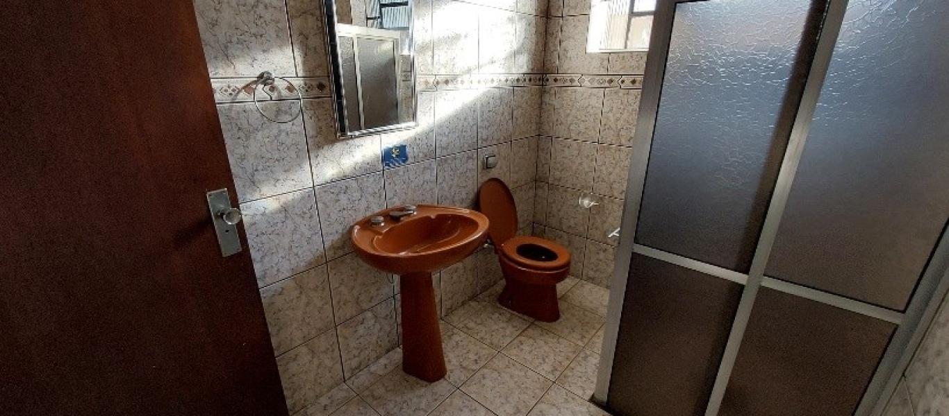 CASA NA Vila Orestes em Assis