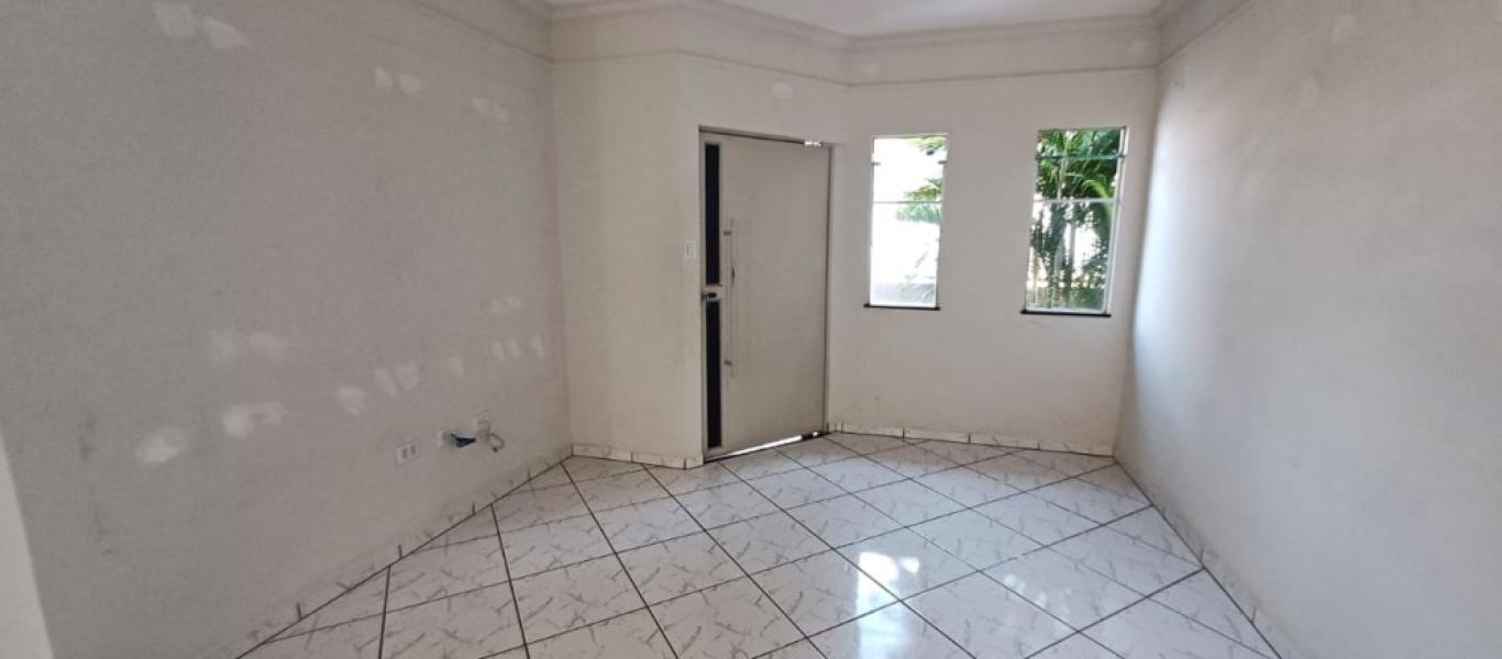 CASA NO Jardim Morumbi em Assis