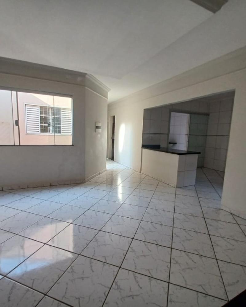 CASA NO Jardim Morumbi em Assis