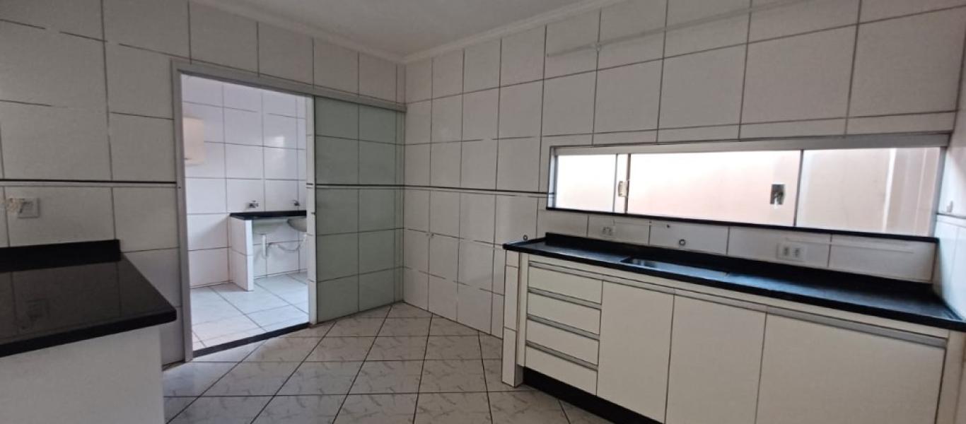CASA NO Jardim Morumbi em Assis
