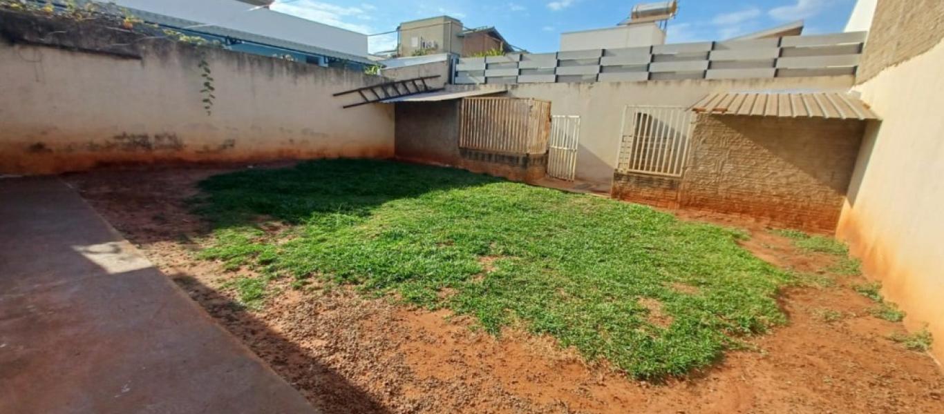 CASA NO Jardim Morumbi em Assis