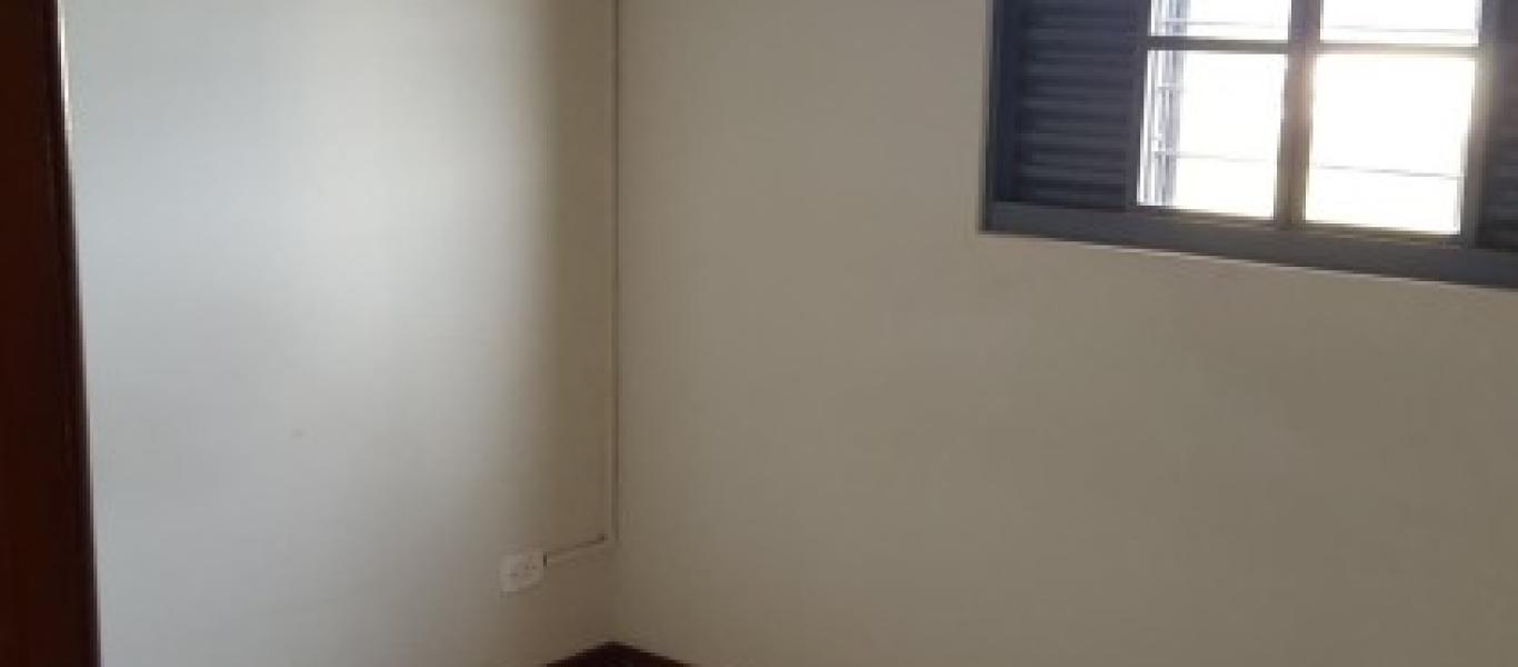 APARTAMENTO NA VILA OURO VERDE em Assis