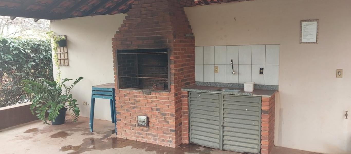 APARTAMENTO NA VILA OURO VERDE em Assis