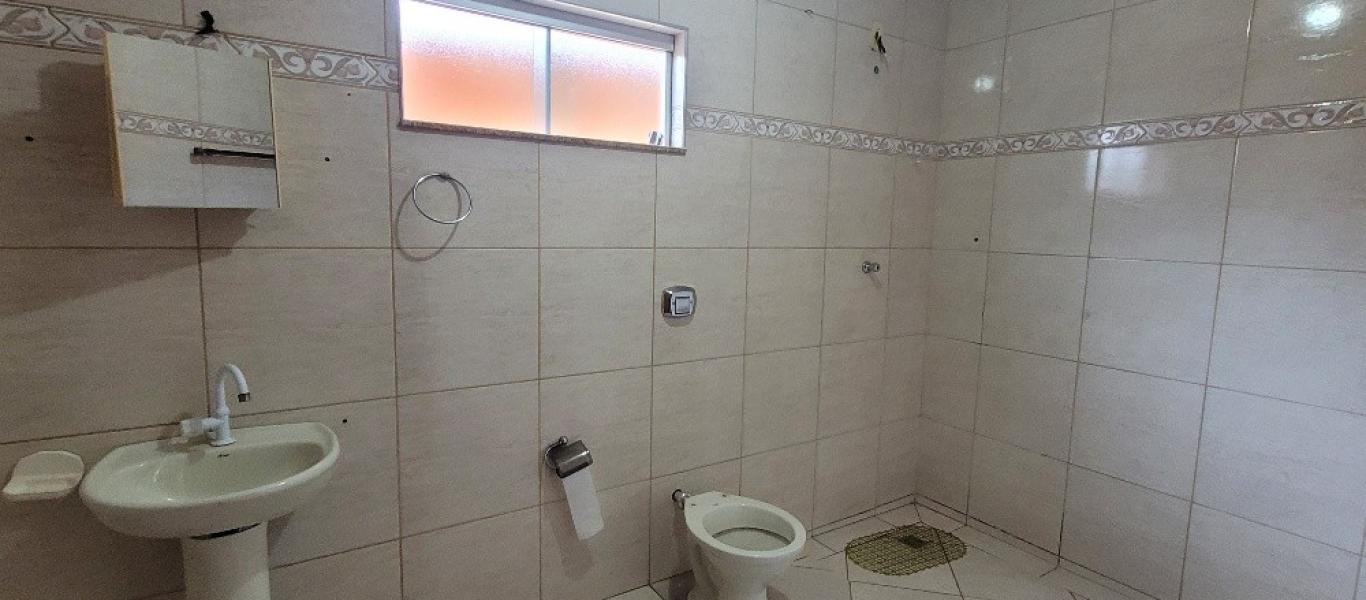 CASA NA Vila Carvalho em Assis
