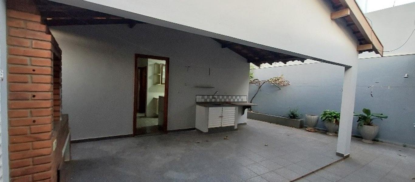 CASA NA Vila Xavier em Assis