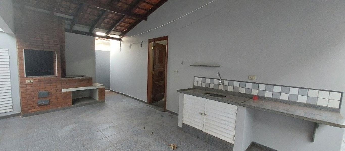 CASA NA Vila Xavier em Assis