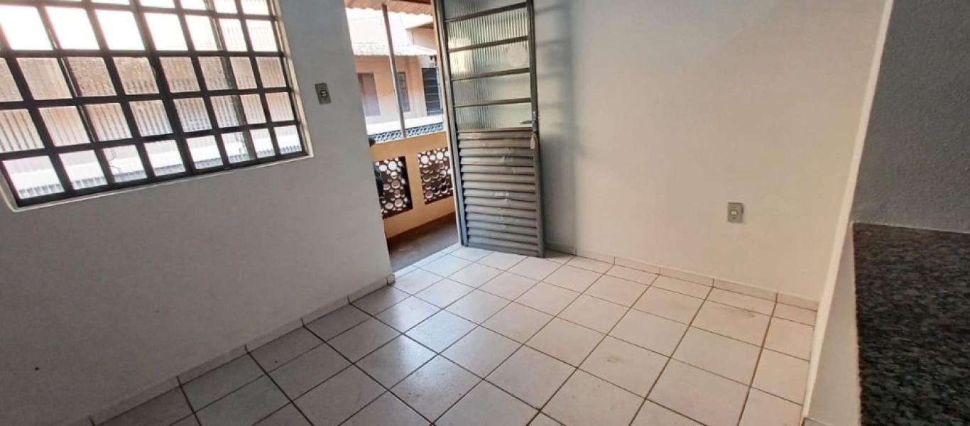 KITNET NA Vila Tênis Clube em Assis
