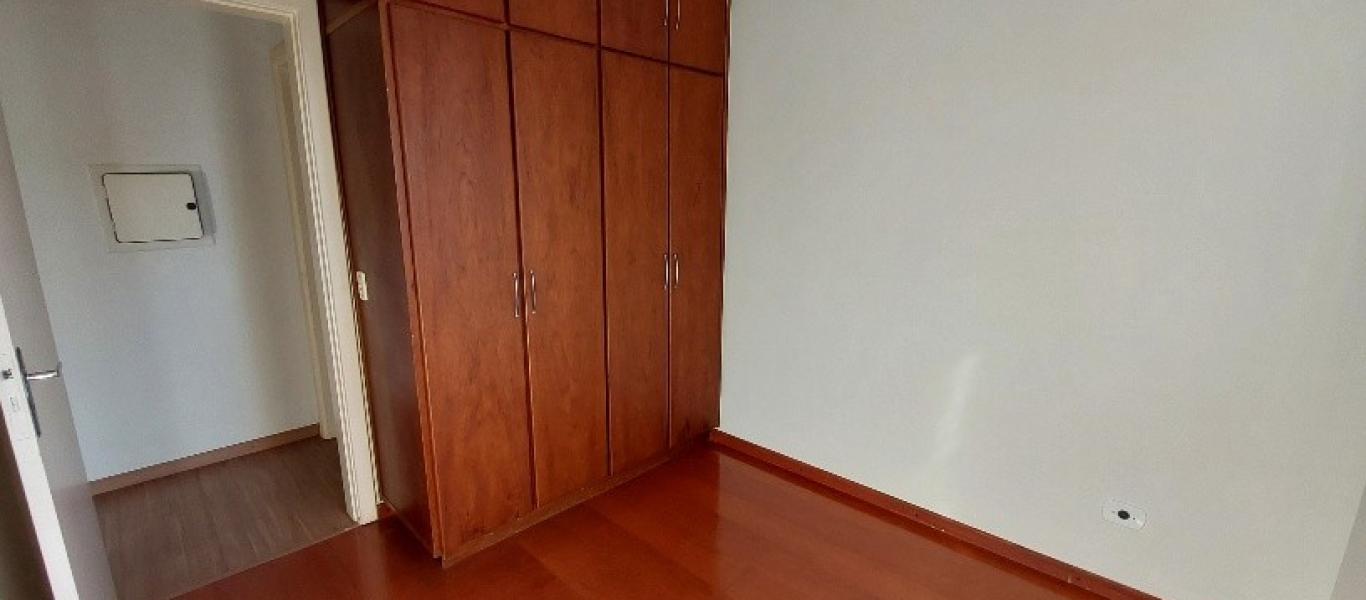 APARTAMENTO NA Vila Claudia em Assis