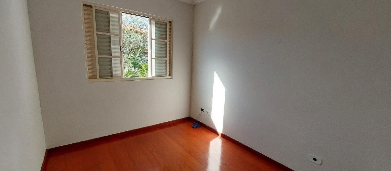 APARTAMENTO NA Vila Claudia em Assis