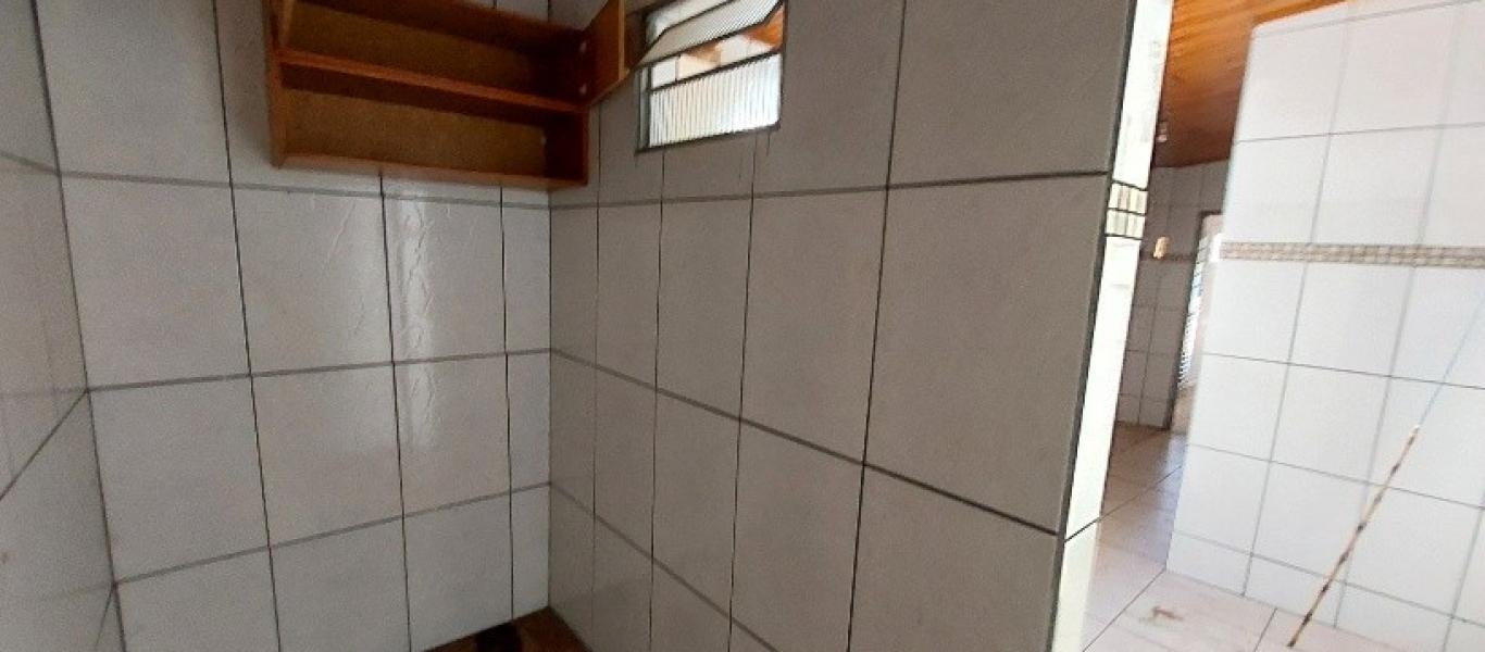 CASA NA VILA PALHARES em Assis