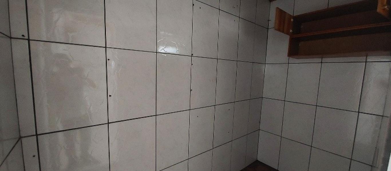 CASA NA VILA PALHARES em Assis