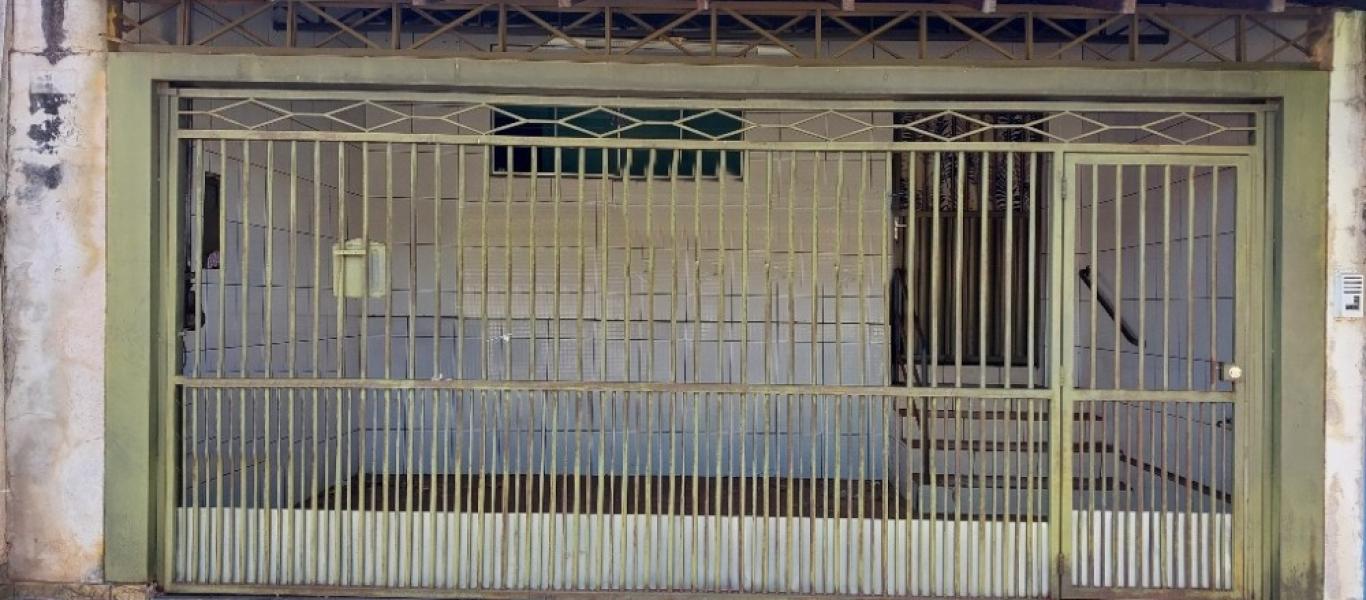 CASA NA VILA PALHARES em Assis