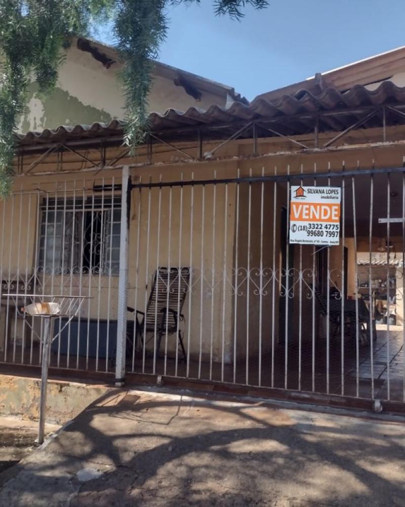 CASA NA Vila Maria Izabel em Assis