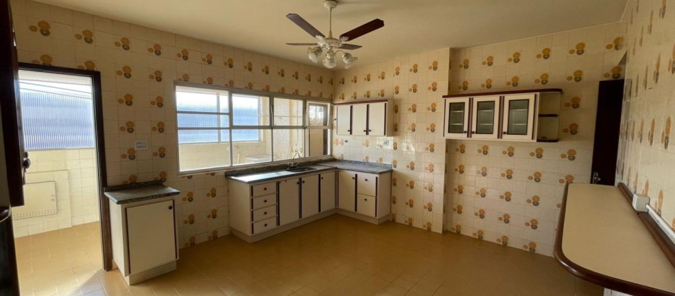 APARTAMENTO NA Centro em Assis