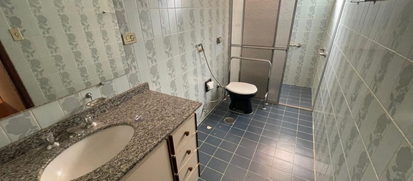 APARTAMENTO NA Centro em Assis