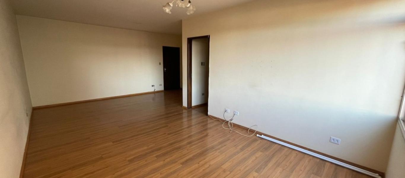 APARTAMENTO NA Centro em Assis