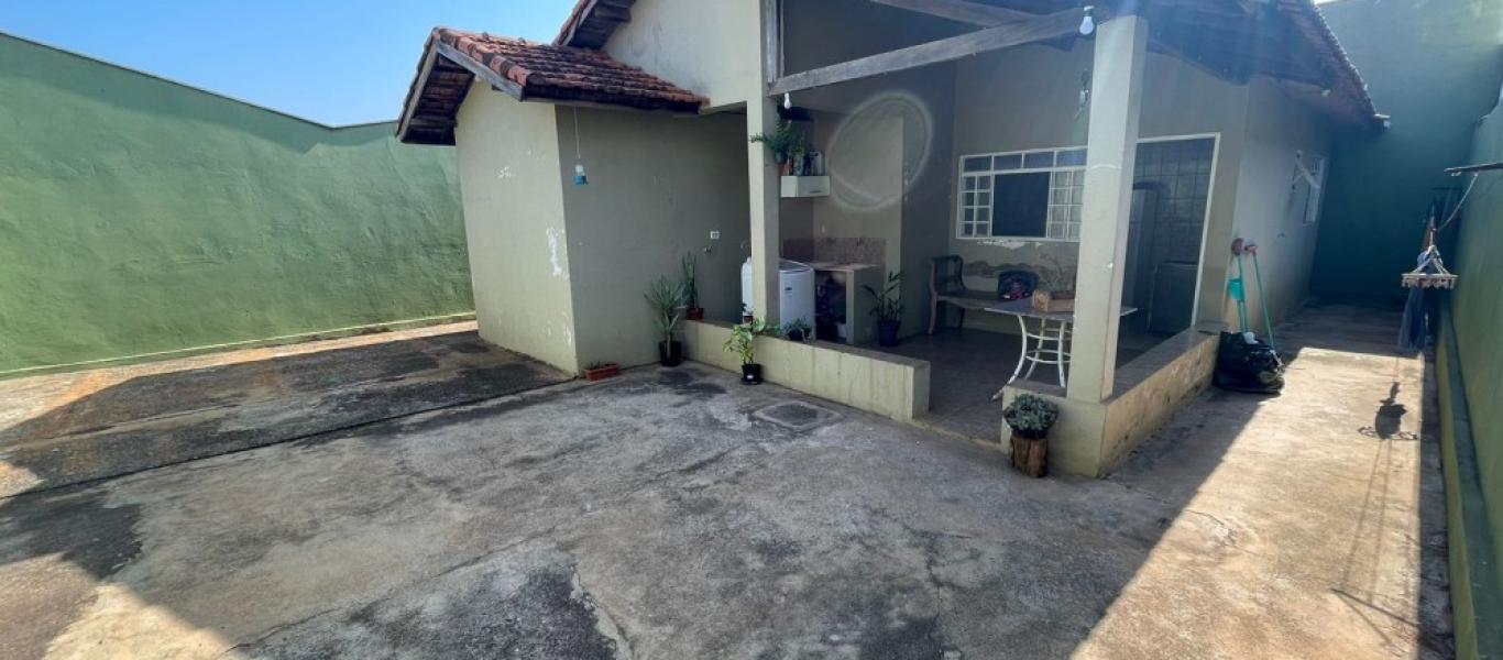 CASA NA ASSIS 4 em Assis