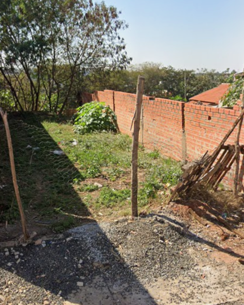 TERRENO NO JARDIM CANADA em Assis