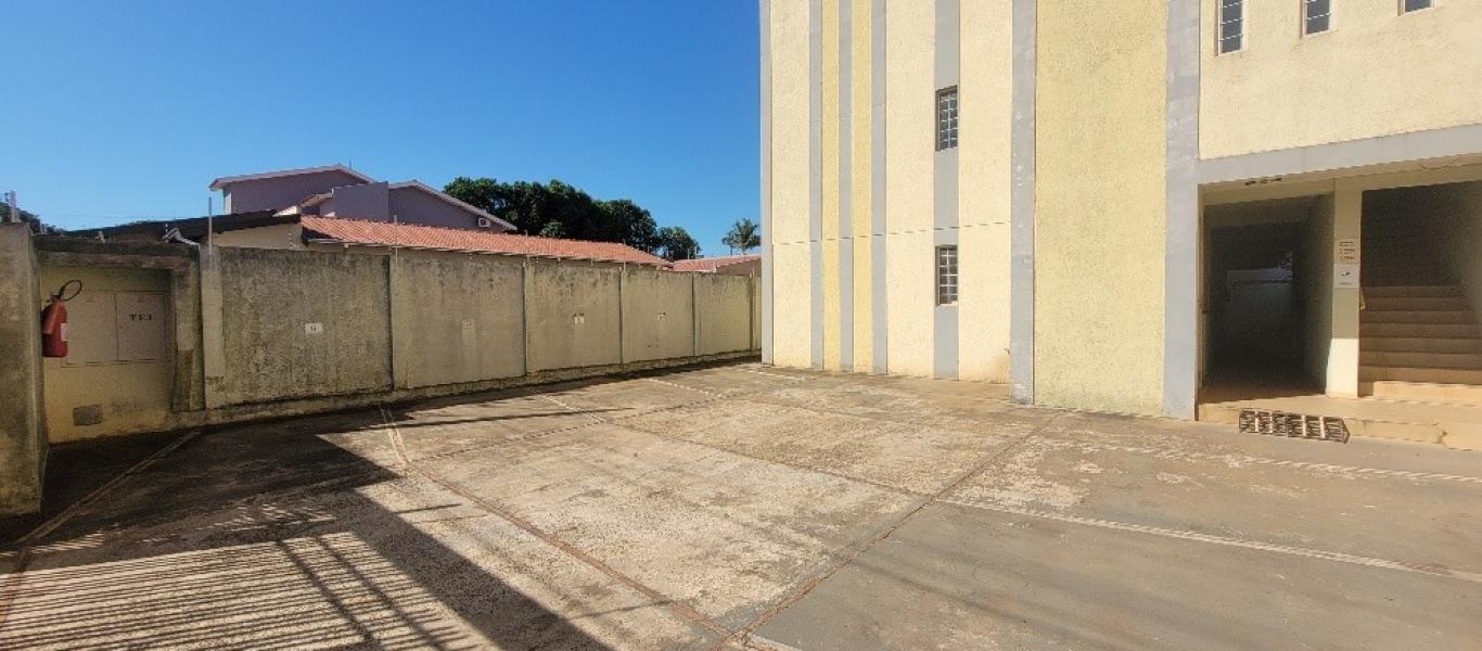 APARTAMENTO NO JARDIM AEROPORTO em Assis