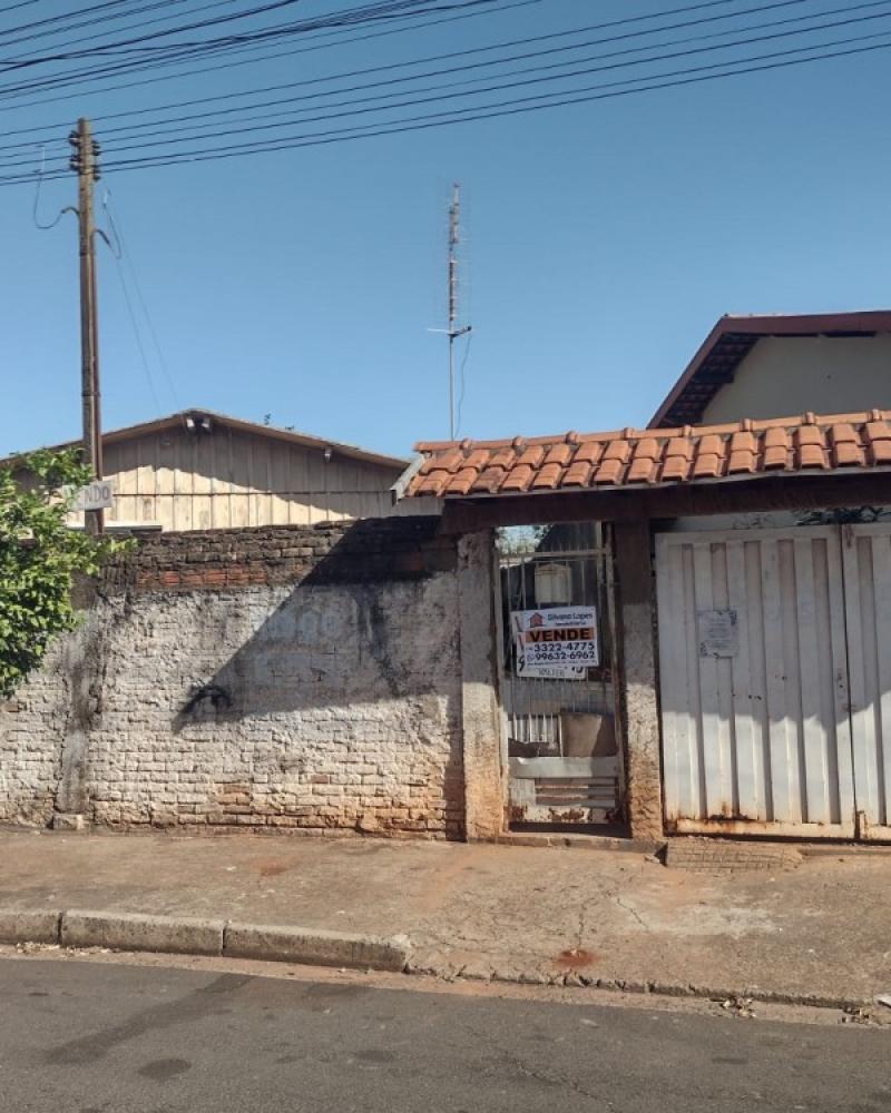 TERRENO NA Vila Brasileira em Assis