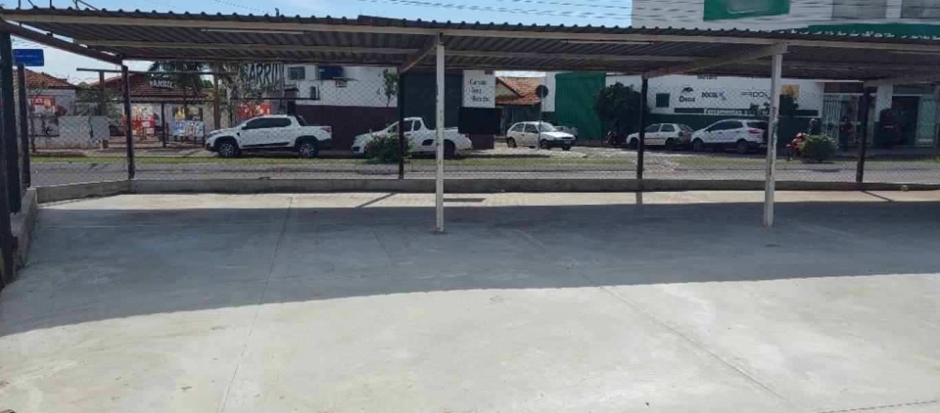 PONTO COMERCIAL NA VILA SANTA CECILIA em Assis