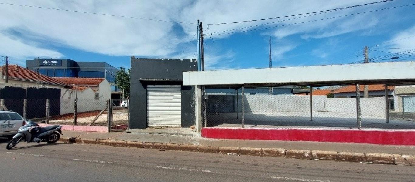 PONTO COMERCIAL NA VILA SANTA CECILIA em Assis