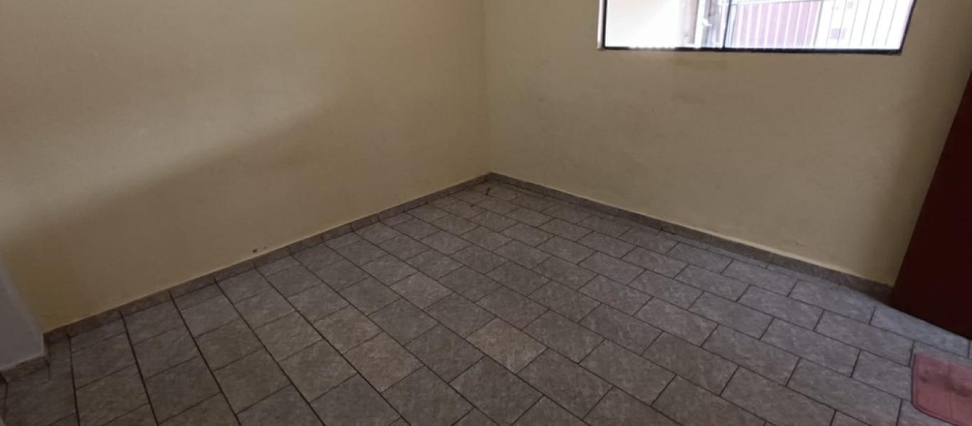 CASA NO San Fernando Valley em Assis