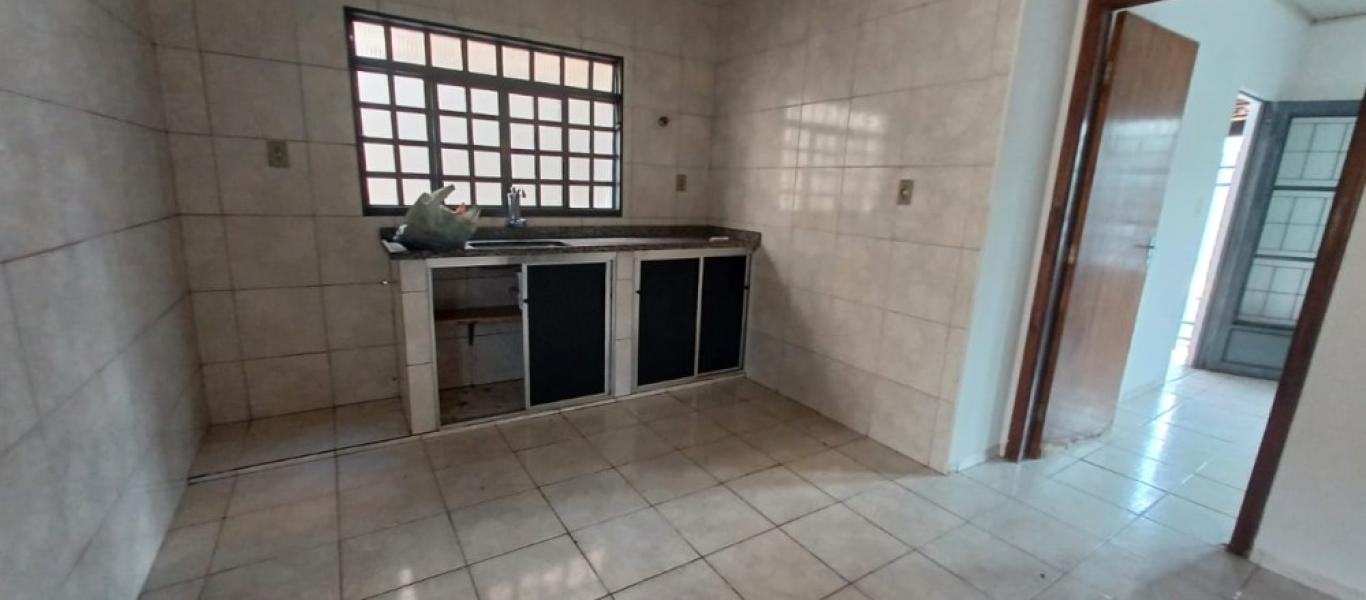 CASA NO Jardim Canadá em Assis
