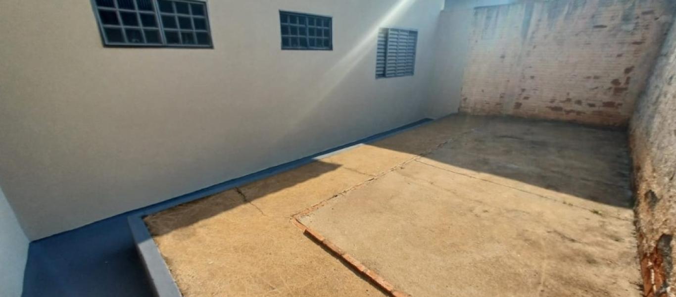 CASA NO Jardim Canadá em Assis