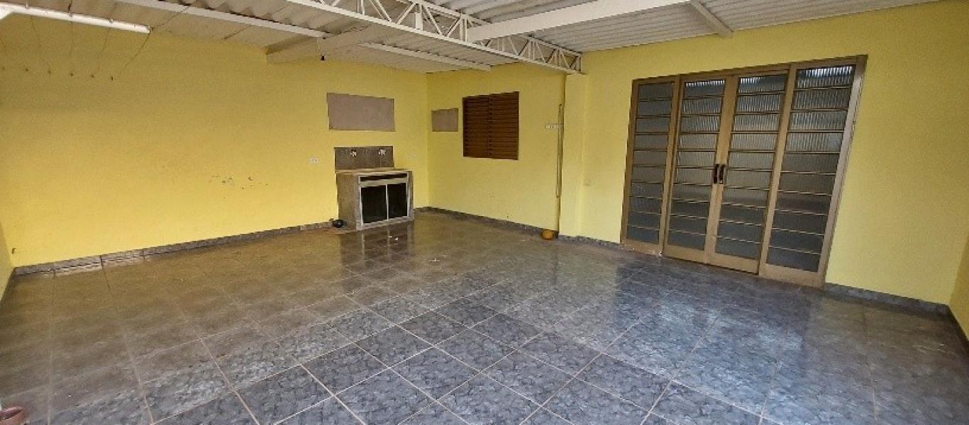 CASA NA INOCOOP em Assis