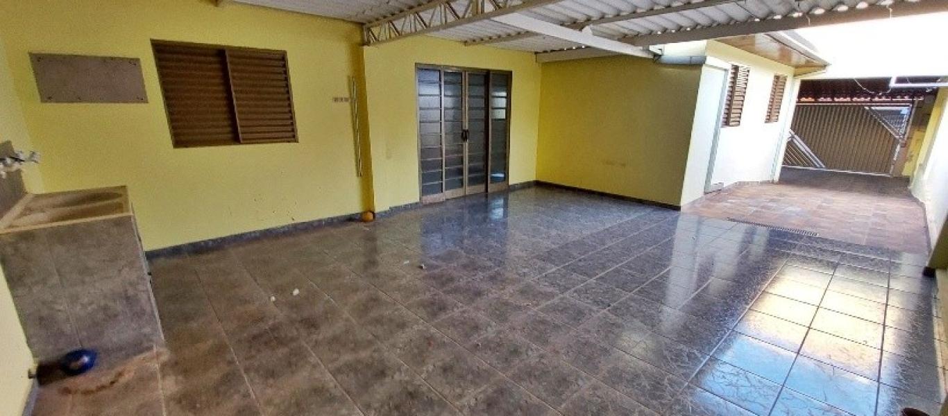 CASA NA INOCOOP em Assis