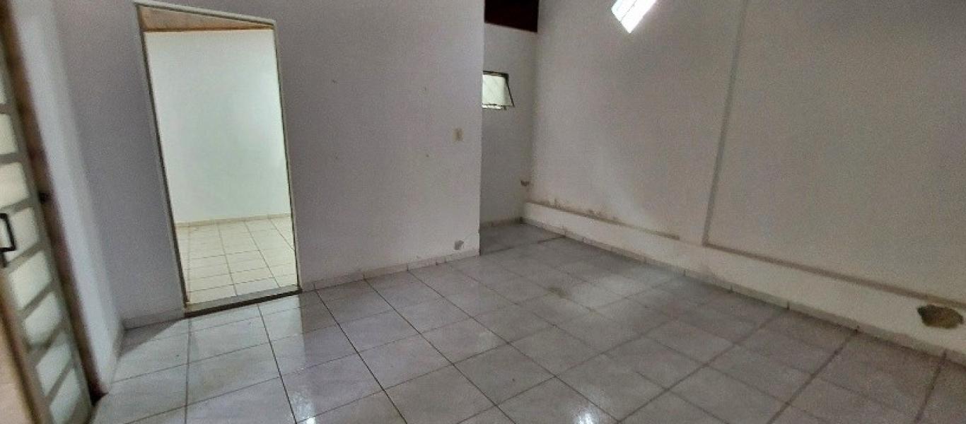 CASA NA INOCOOP em Assis