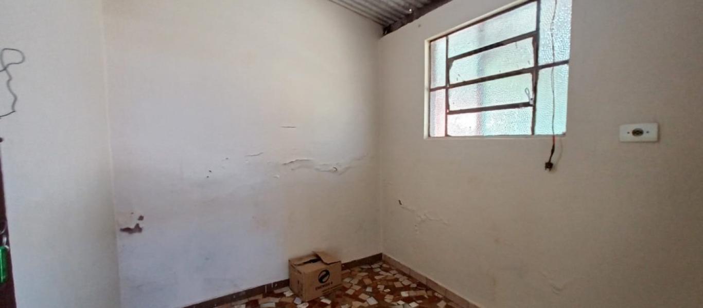 CASA NA Vila Silvestre em Assis