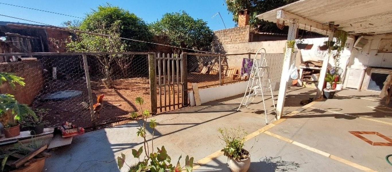 CASA NA VILA BRASILEIRA em Assis